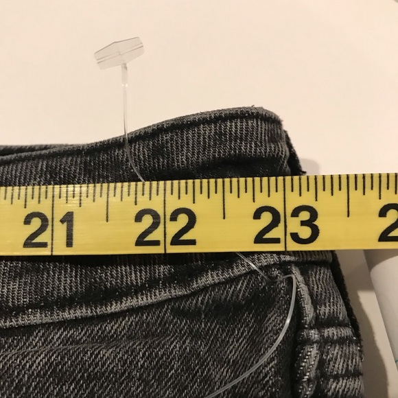 Old Navy Women High-Rise OG Straight Jeans - Picture 9 of 16